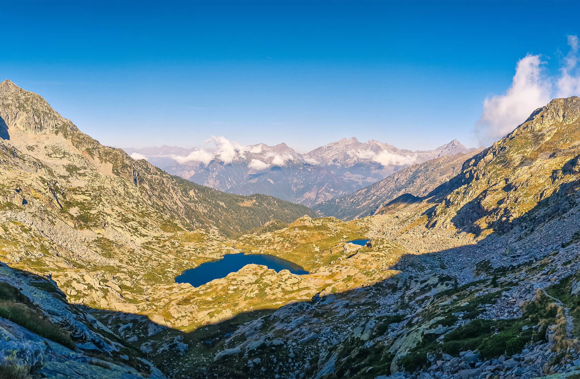 Cammino di Oropa Valdostano tappa 2 panoramica laghi Barma